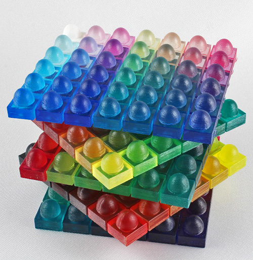 Exemple de pièces multicolores et translucices avec Mimaki 3DUJ-2207